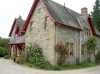 Roses on the house walls  » Click to zoom ->